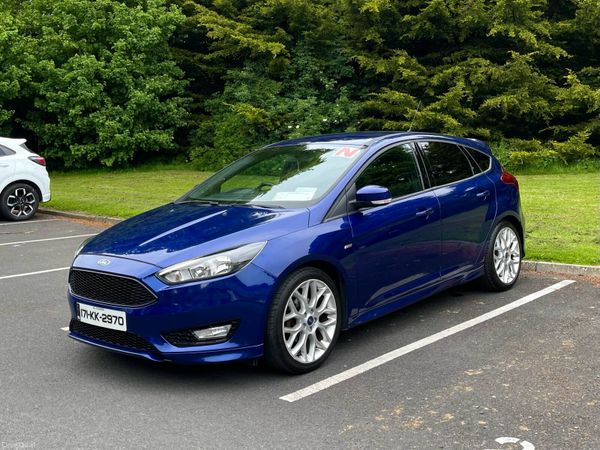 Ford Focus Hatchback, Petrol, 2017, Blue