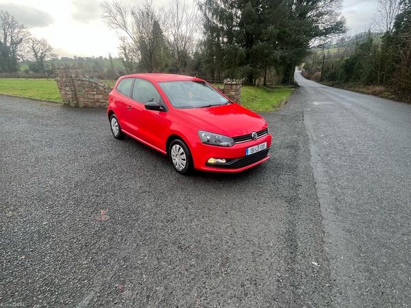 Volkswagen Polo Hatchback, Petrol, 2015, Red