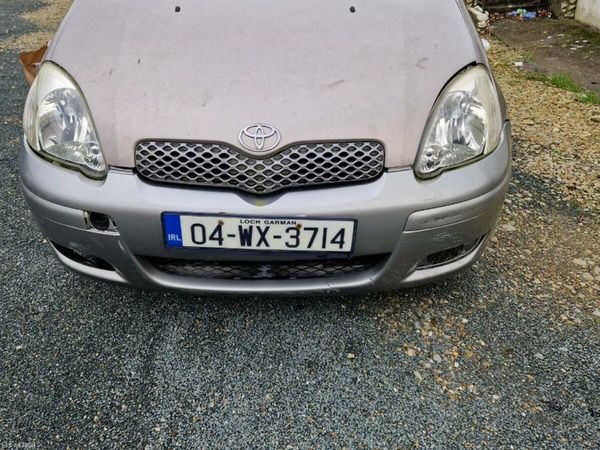 Toyota Yaris Hatchback, Petrol, 2004, Grey