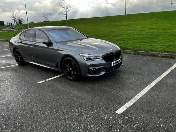 BMW 7-Series Saloon, Petrol Plug-in Hybrid, 2019, Grey