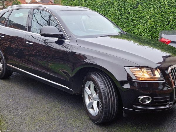 Audi Q5 SUV, Diesel, 2015, Black