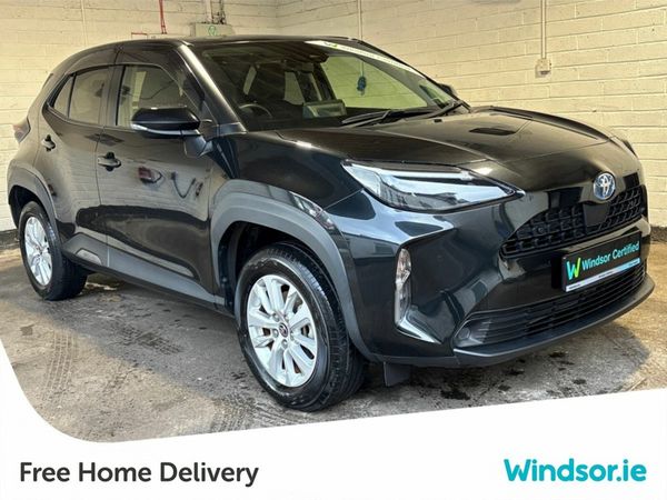Toyota Yaris Cross SUV, Petrol Hybrid, 2021, Black