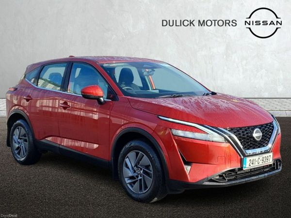 Nissan Qashqai MPV, Petrol, 2024, Red