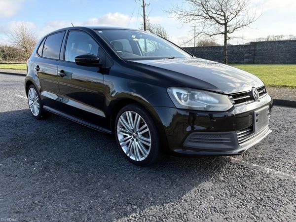 Volkswagen Polo Hatchback, Petrol, 2013, Black