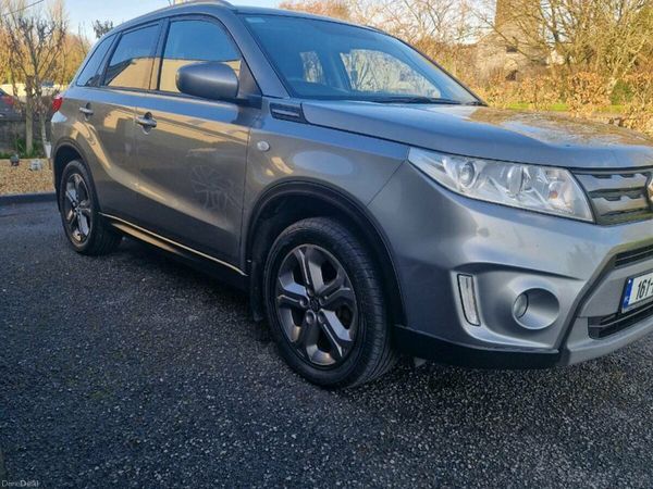 Suzuki Vitara SUV, Diesel, 2016, Grey