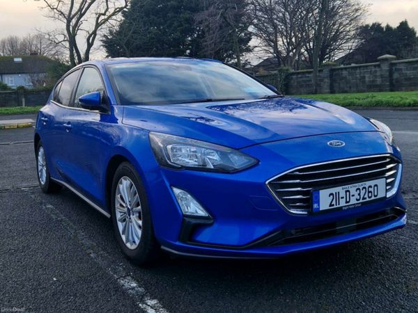 Ford Focus Hatchback, Petrol Hybrid, 2021, Blue