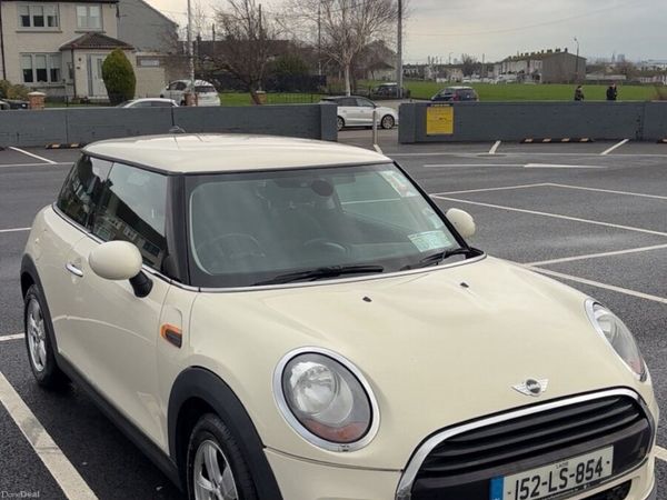 Mini Cooper Hatchback, Diesel, 2015, White