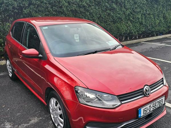 Volkswagen Polo Hatchback, Petrol, 2015, Red
