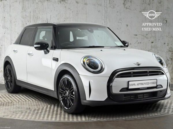Mini Cooper Hatchback, Petrol, 2024, White