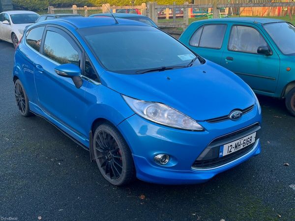 Ford Fiesta Hatchback, Petrol, 2012, Blue