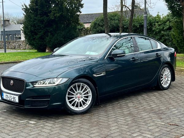 Jaguar XE Saloon, Diesel, 2017, Green