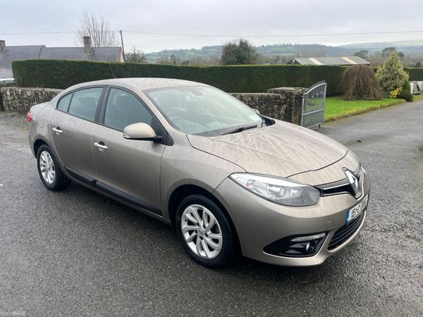 Renault Fluence Saloon, Diesel, 2015, Gold