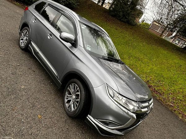 Mitsubishi Outlander SUV, Diesel, 2017, Grey