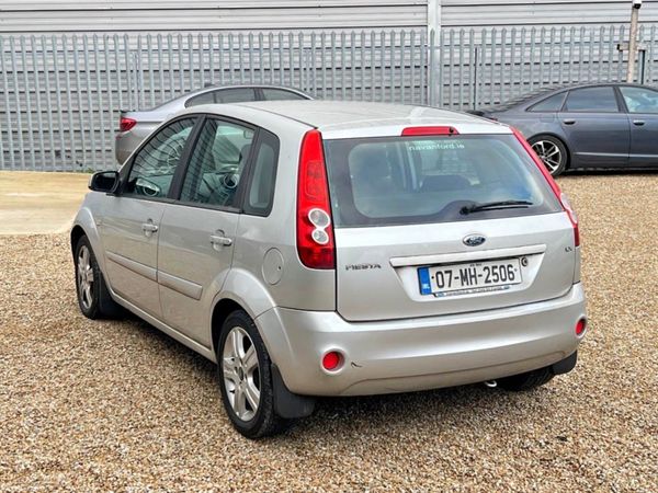 Ford Fiesta Hatchback, Petrol, 2007, Silver