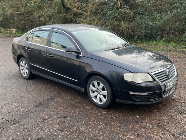 Volkswagen Passat Saloon, Diesel, 2005, Black