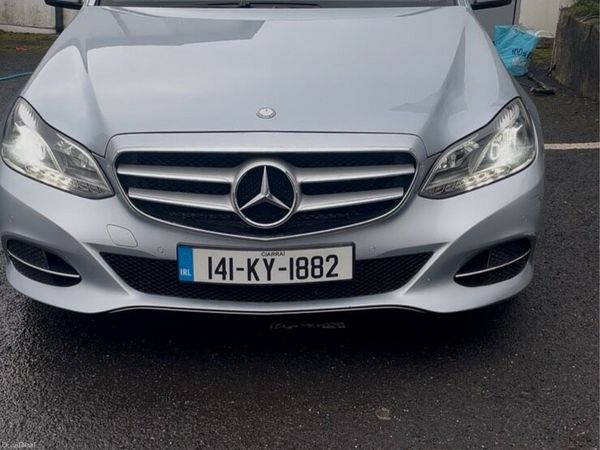 Mercedes-Benz E-Class Saloon, Diesel, 2014, Silver