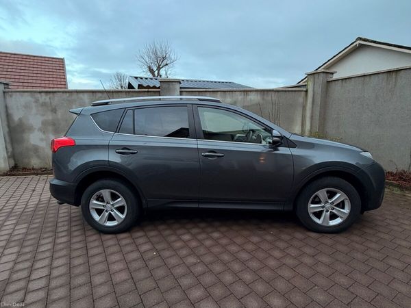 Toyota RAV4 SUV, Diesel, 2014, Grey