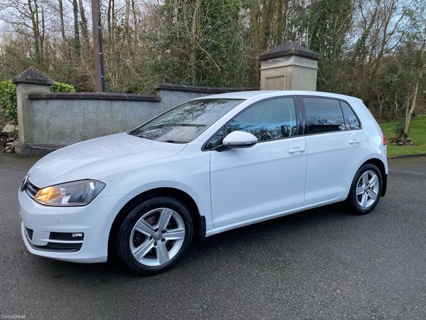 Volkswagen Golf Hatchback, Petrol, 2015, White