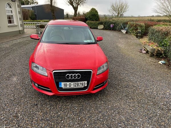 Audi A3 Hatchback, Diesel, 2010, Red