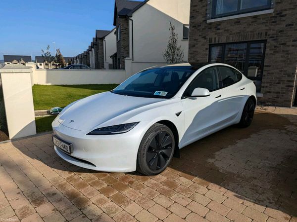 Tesla Model 3 Saloon, Electric, 2024, White