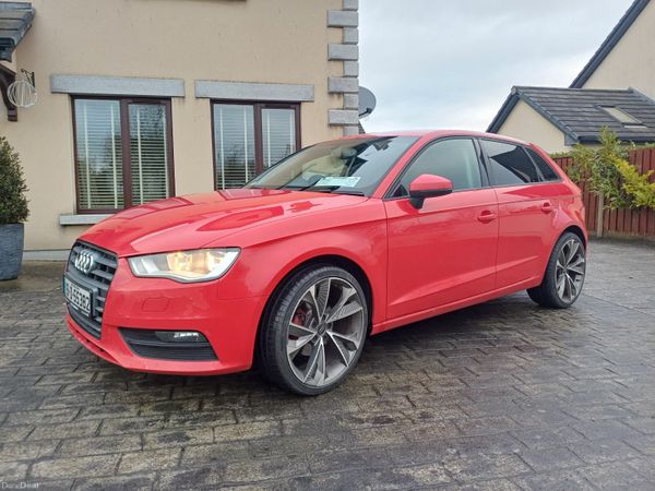 Audi A3 Hatchback, Diesel, 2015, Red