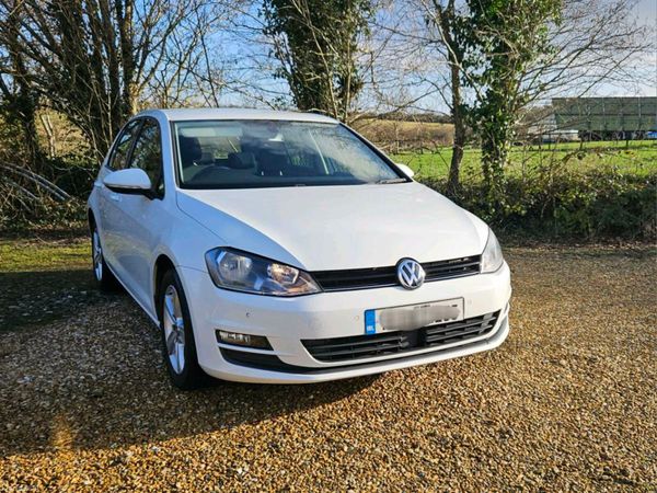 Volkswagen Golf Hatchback, Petrol, 2015, White