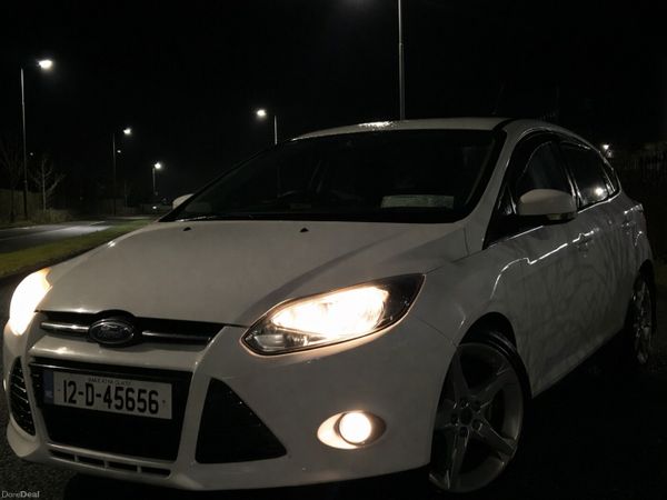 Ford Focus Hatchback, Diesel, 2012, White