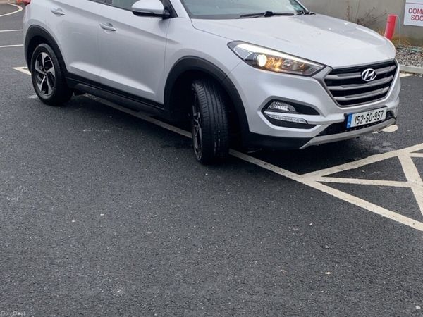Hyundai Tucson SUV, Diesel, 2015, Silver