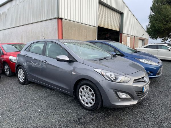 Hyundai i30 Hatchback, Petrol, 2013, Grey