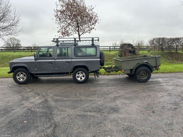 Land Rover Defender SUV, Diesel, 2014, Grey