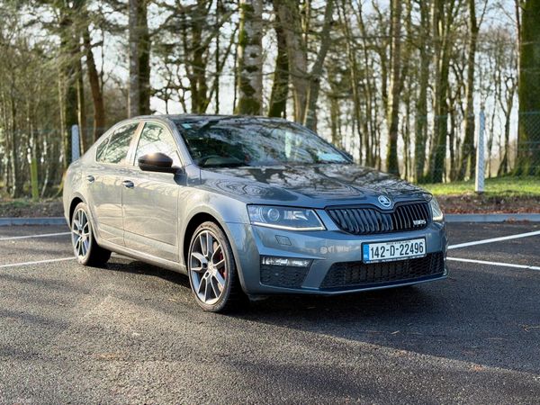 Skoda Octavia Hatchback, Diesel, 2014, Grey