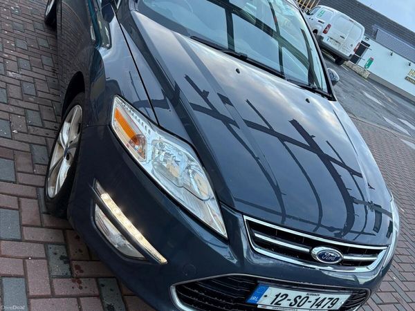 Ford Mondeo Hatchback, Diesel, 2012, Grey