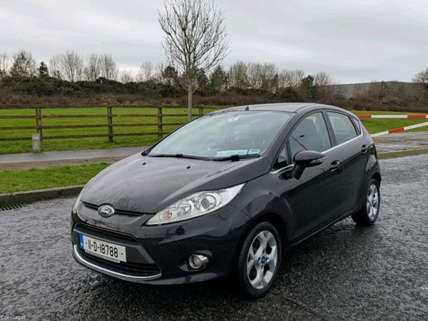 Ford Fiesta Hatchback, Petrol, 2011, Black