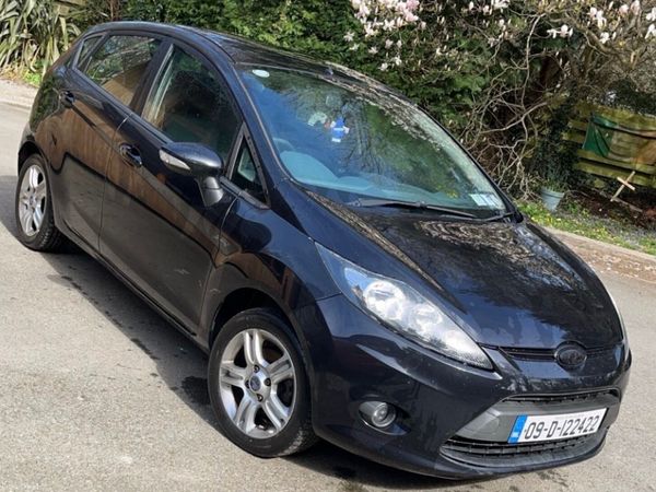 Ford Fiesta Hatchback, Diesel, 2009, Black