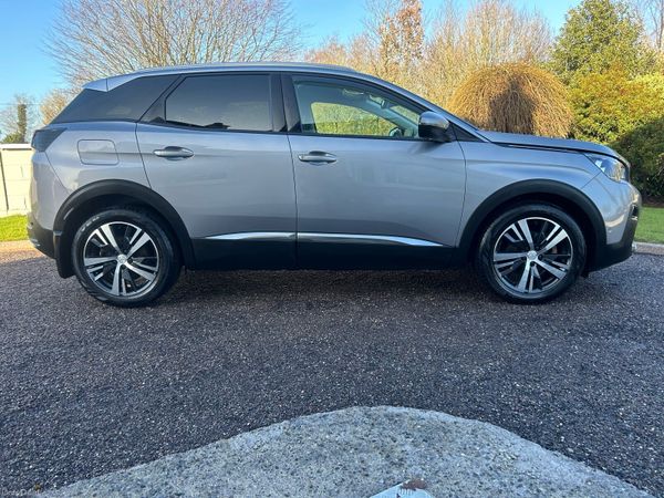 Peugeot 3008 MPV, Diesel, 2020, Grey