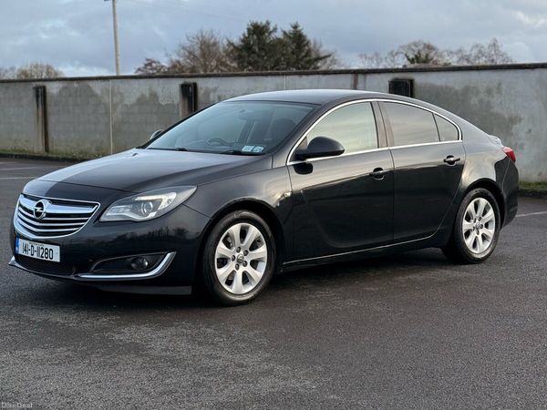 Opel Insignia Hatchback, Diesel, 2014, Black