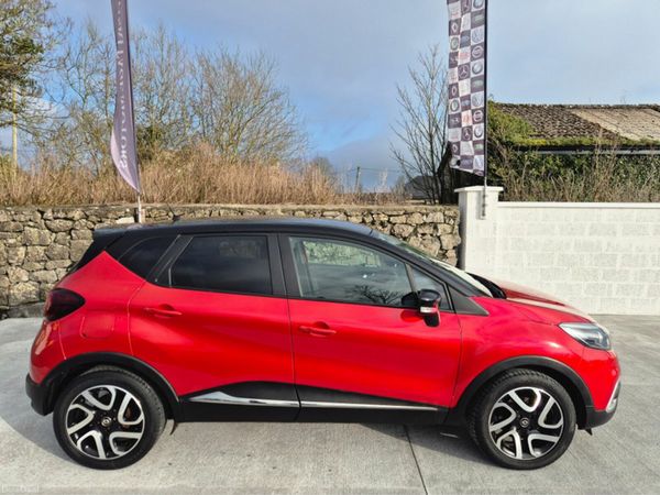 Renault Captur Hatchback, Diesel, 2019, Red