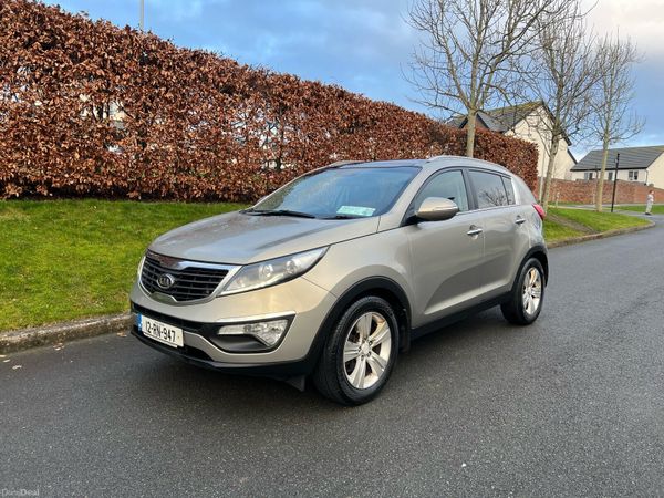 Kia Sportage SUV, Diesel, 2012, Silver