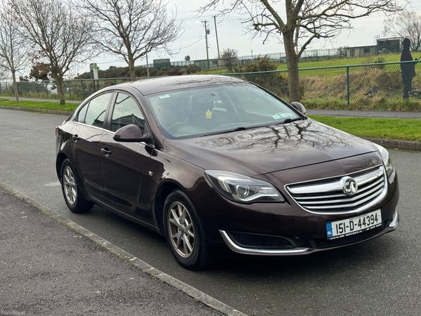 Vauxhall Insignia Hatchback, Diesel, 2015, Brown