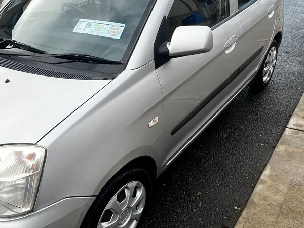 Kia Picanto Hatchback, Petrol, 2005, Silver