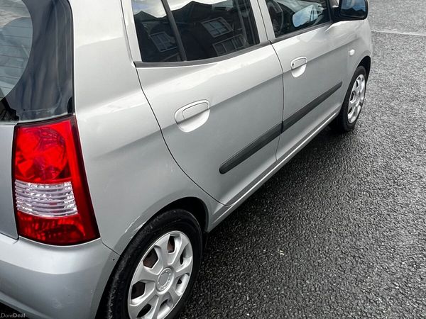 Kia Picanto Hatchback, Petrol, 2005, Silver