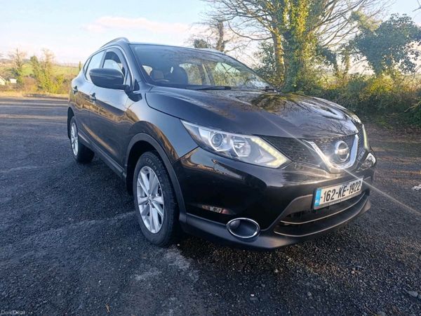 Nissan Qashqai Hatchback, Petrol, 2016, Black