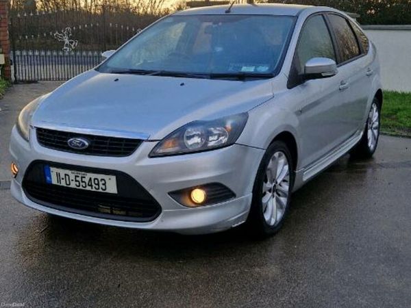 Ford Focus Hatchback, Diesel, 2011, Silver