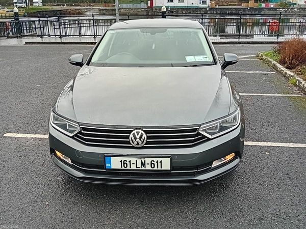 Volkswagen Passat Saloon, Diesel, 2016, Grey