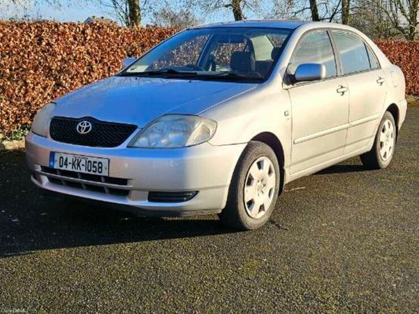 Toyota Corolla Saloon, Petrol, 2004, Silver