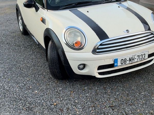 Mini Cooper Hatchback, Diesel, 2008, White