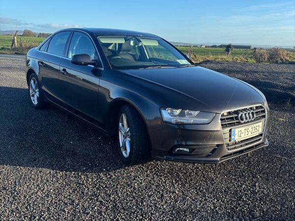 Audi A4 Saloon, Diesel, 2012, Grey