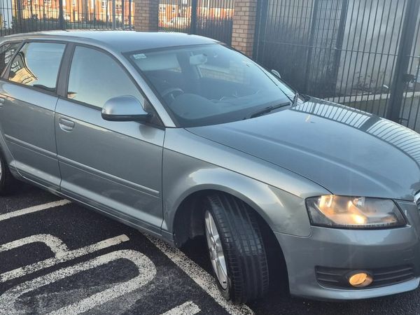 Audi A3 Hatchback, Diesel, 2010, Grey