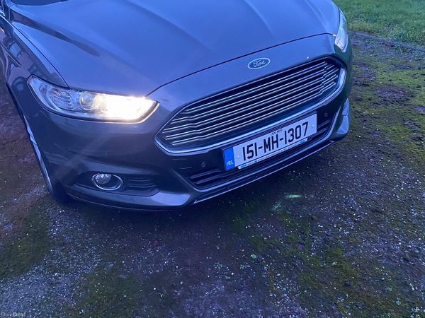 Ford Mondeo Hatchback, Diesel, 2015, Grey
