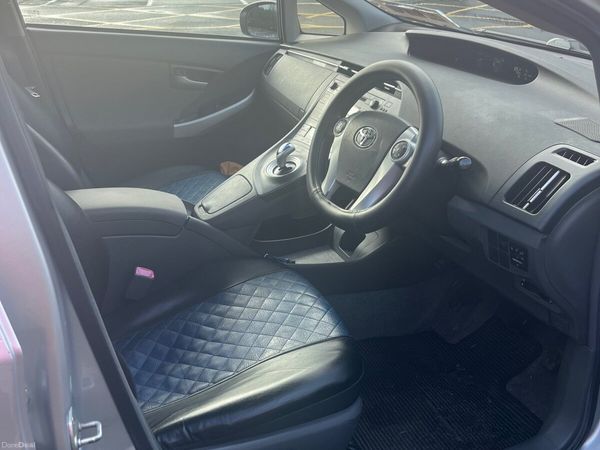Toyota Prius Hatchback, Petrol Hybrid, 2012, Silver